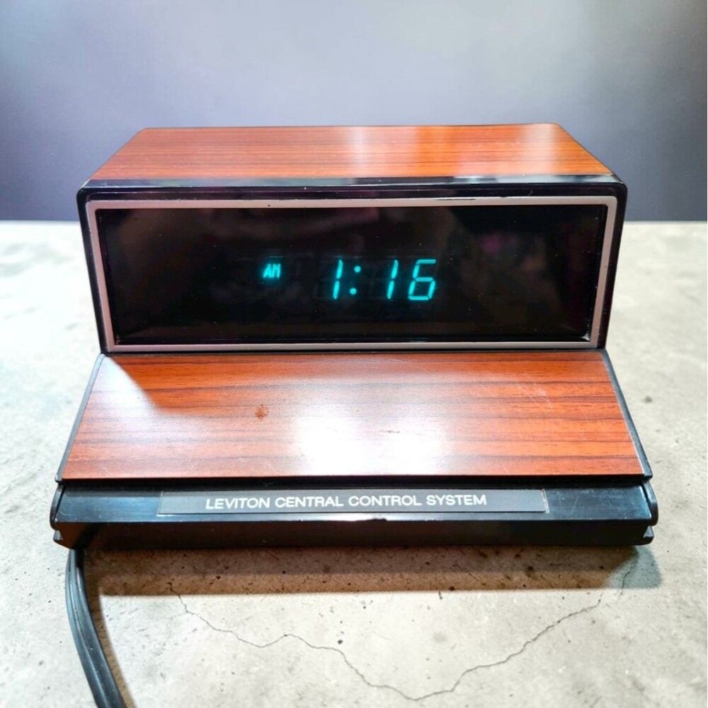 Leviton 6221 Central Control System Clock Programmer 1980s Home Automation Wood